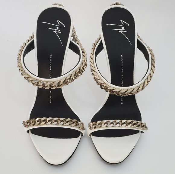 37.5 White Patent Leather Chain Link Mule Stiletto - Picture 2 of 8